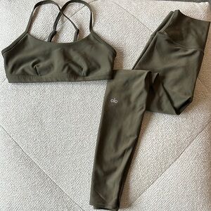 ALO Yoga Olive Airlift Leggings Set